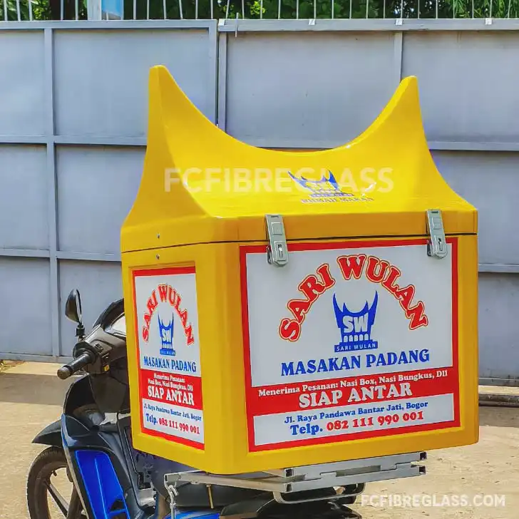 Box motor fiberglass custom untuk usaha makanan padang dengan desain branding full warna