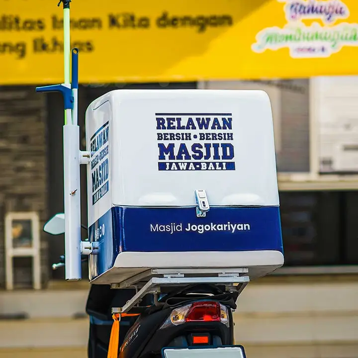 Box motor delivery service relawan masjid
